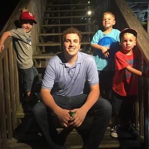 Meet your Posher, Jason